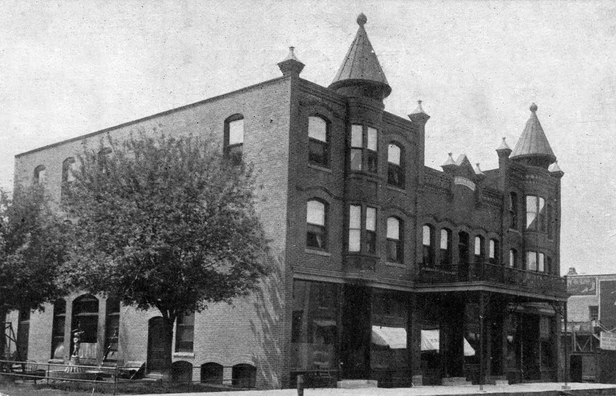 The Jackson Hotel In Anoka History Handbook